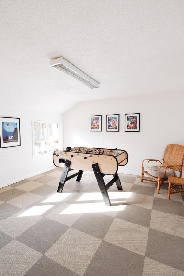 La Donaclaudre - Hebergement De Groupe En Pleine Nature, Ideal Pour Tous Vos Sejours ! 63 Couchages - 2 Grandes Salles - Salle De Jeux - Cuisine Professionnelle - Accessible Facilement - Localisation Attractive -Proche Paris & Disney Saint-Augustin  Екстер'єр фото